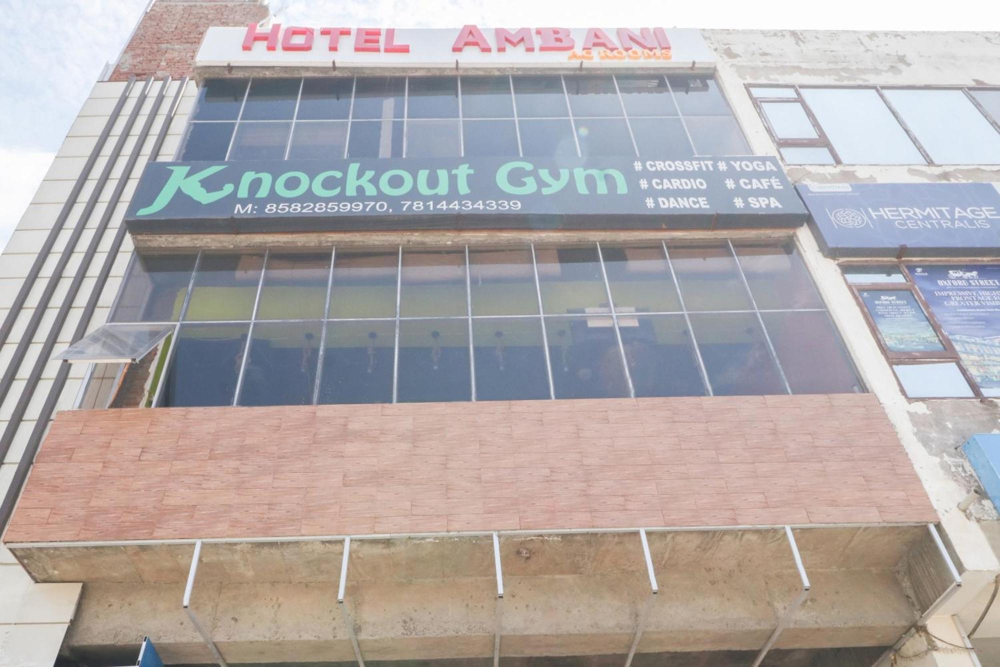 Oyo Flagship Hotel Ambani Zirakpur Zewnętrze zdjęcie