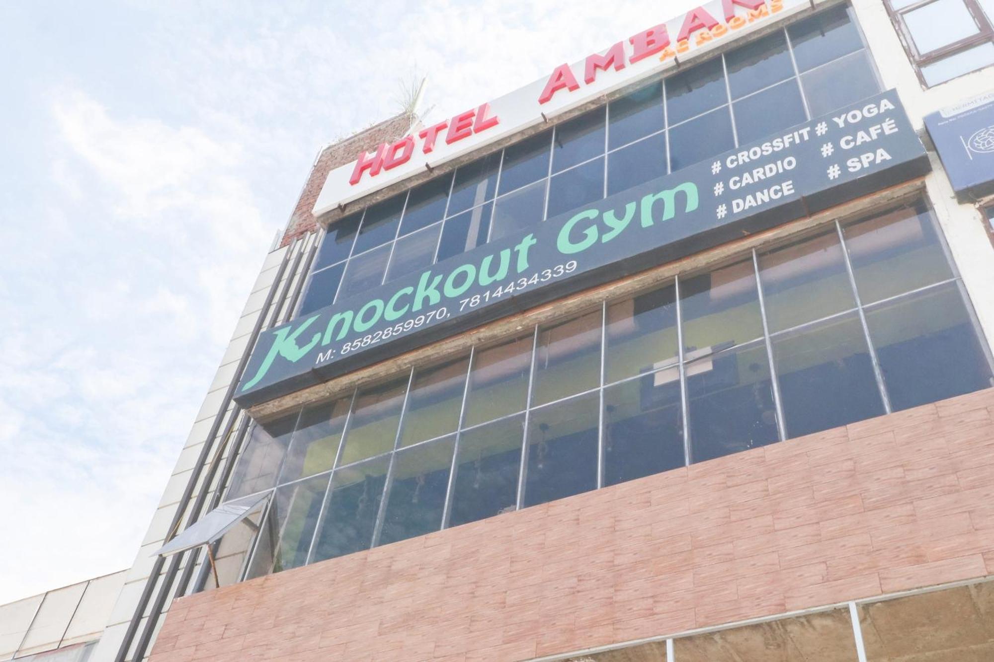 Oyo Flagship Hotel Ambani Zirakpur Zewnętrze zdjęcie